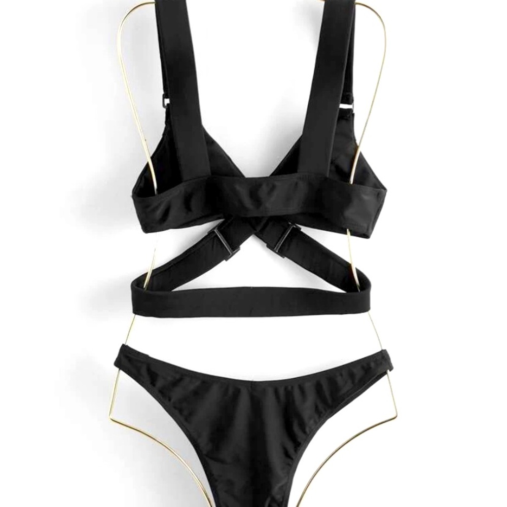 New Black Strappy Bikini w/ Silver Buckle Detail - Picture 2 of 5